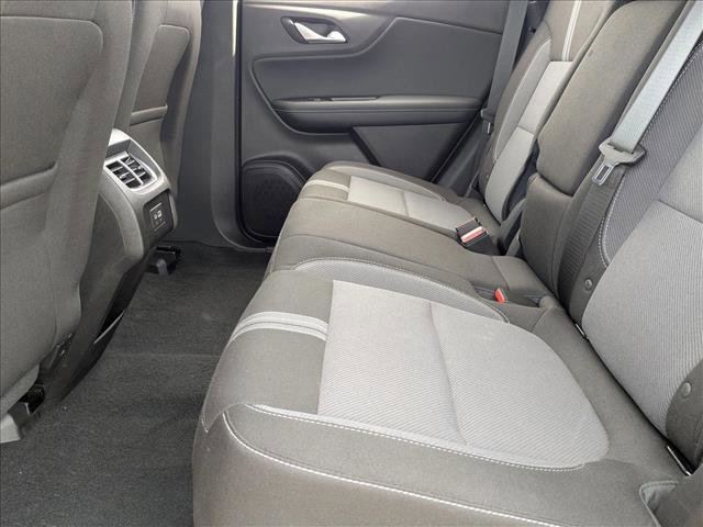 Used 2024 Chevrolet Blazer LT w/ Midnight/Sport Edition image 17