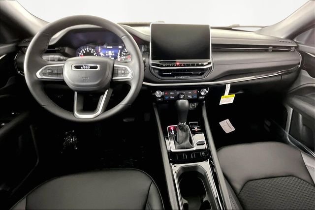 New 2026 Jeep Compass Latitude AWD/4WD image 6
