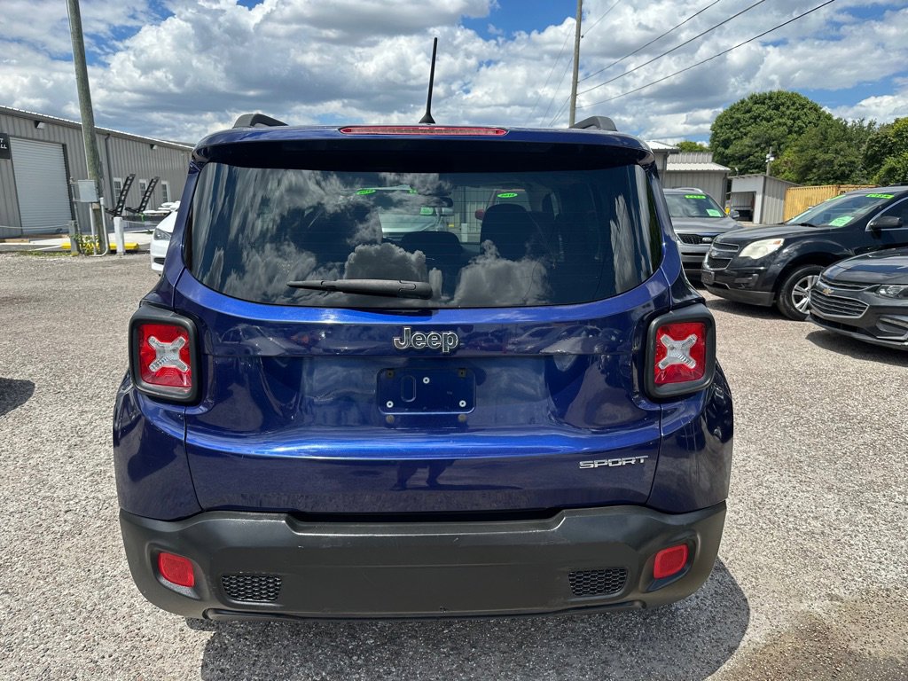 Used 2017 Jeep Renegade Sport w/ Power & Air Group FWD image 5