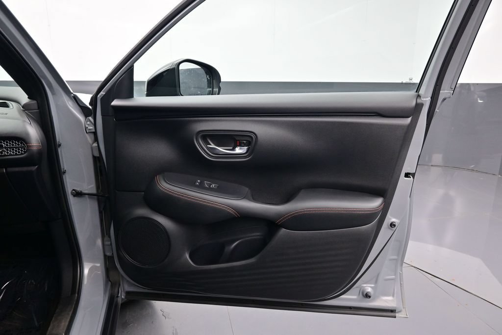 Certified 2024 Honda HR-V Sport image 28