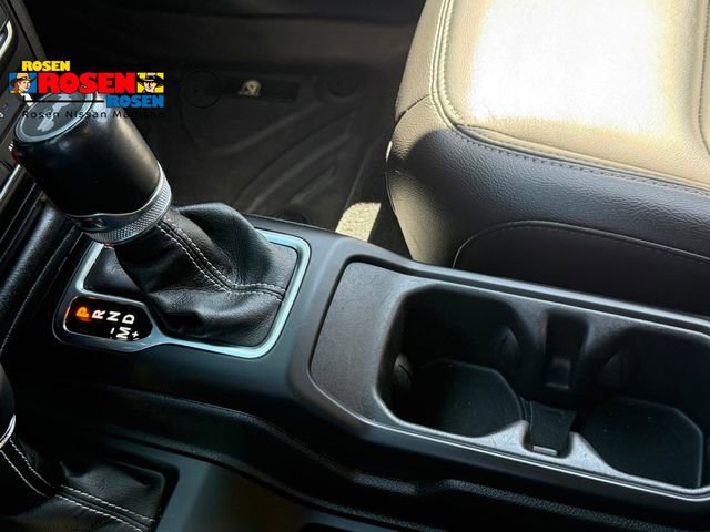 Used 2023 Jeep Wrangler Unlimited Sahara w/ Cold Weather Group AWD/4WD image 23