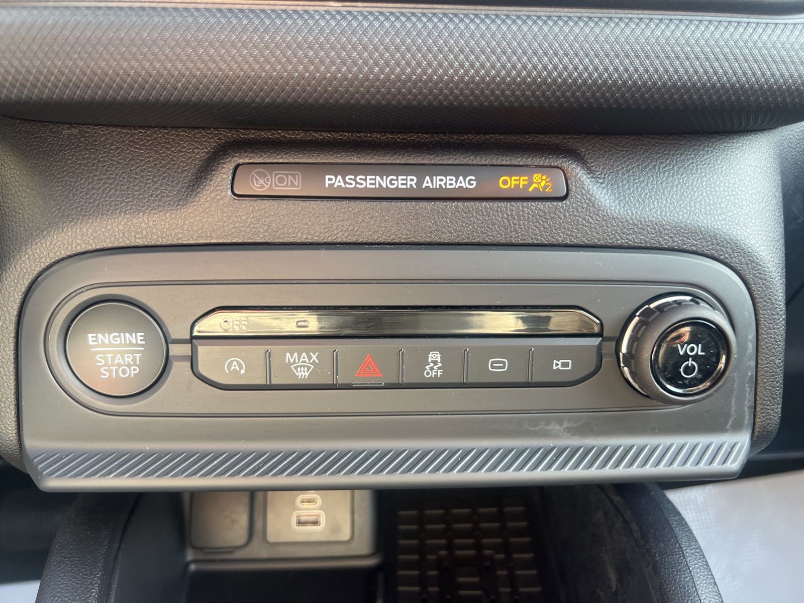 Used 2025 Ford Bronco Sport Big Bend w/ Convenience Package image 36