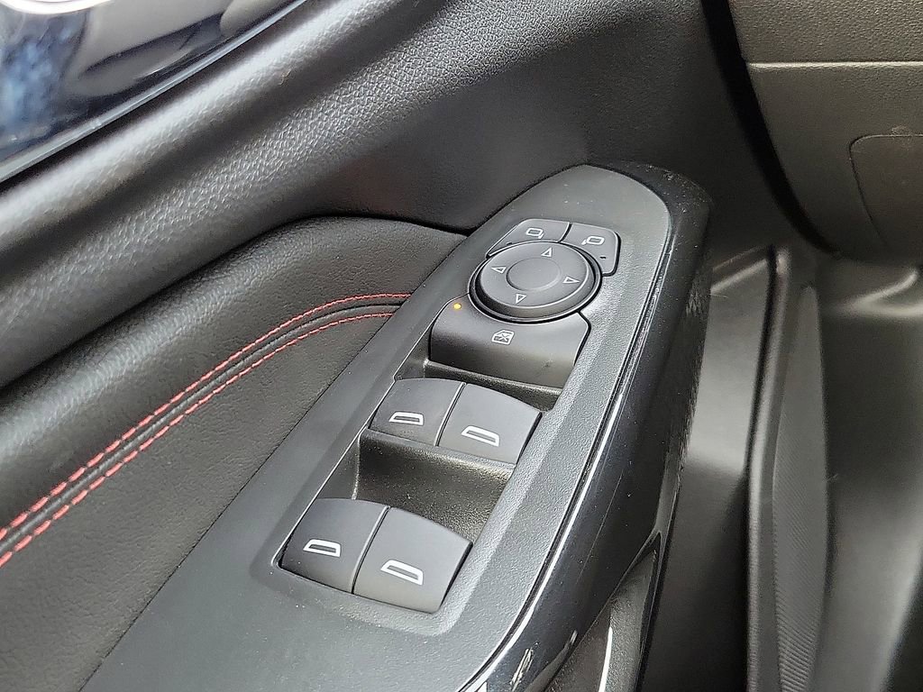 New 2026 Chevrolet Trax RS w/ Driver Confidence Package image 13