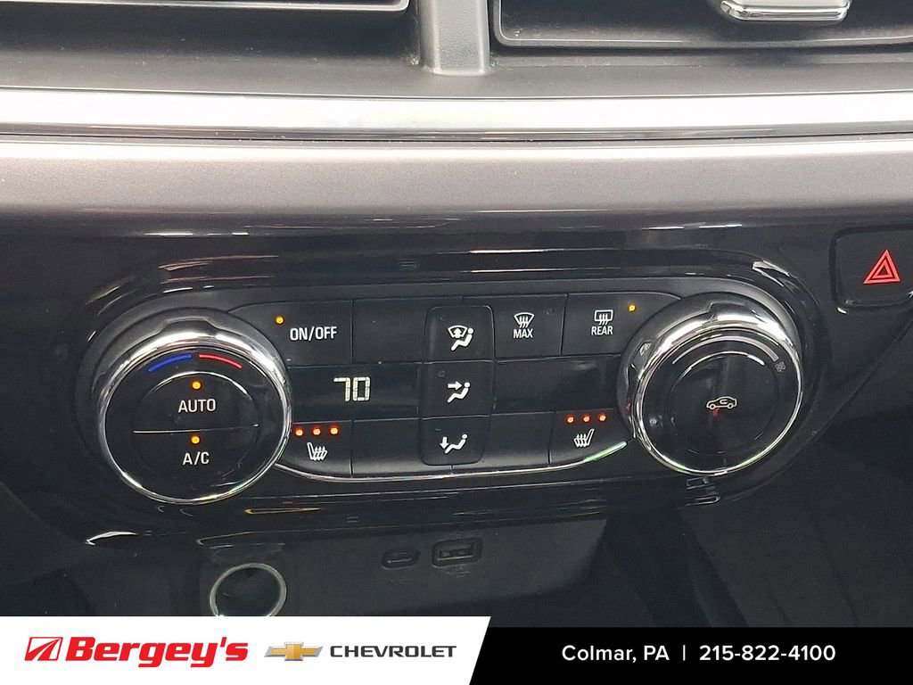Certified 2024 Chevrolet Trax ACTIV w/ Driver Confidence Package FWD image 18