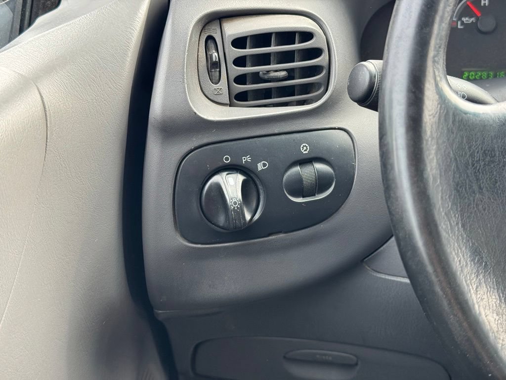 Used 2000 Ford F150 2WD Regular Cab image 19