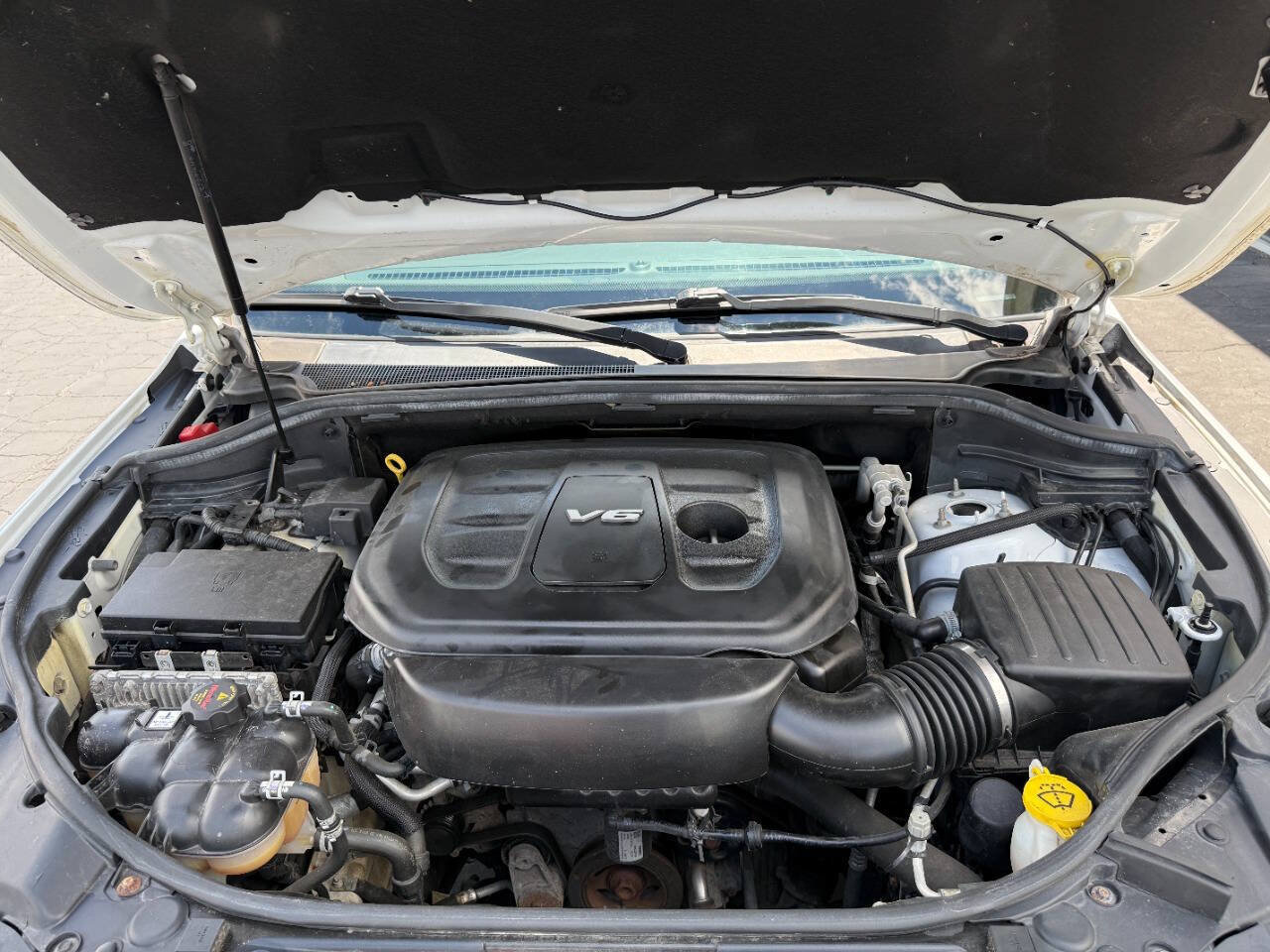 Used 2018 Jeep Grand Cherokee Altitude AWD/4WD image 30