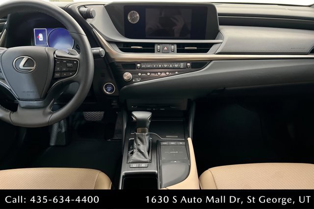 Used 2021 Lexus ES 300h w/ Accessory Package 2 image 13