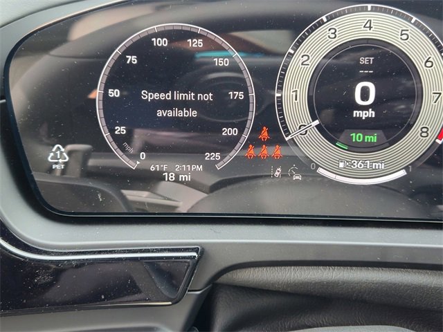 New 2025 Porsche Cayenne Turbo image 25