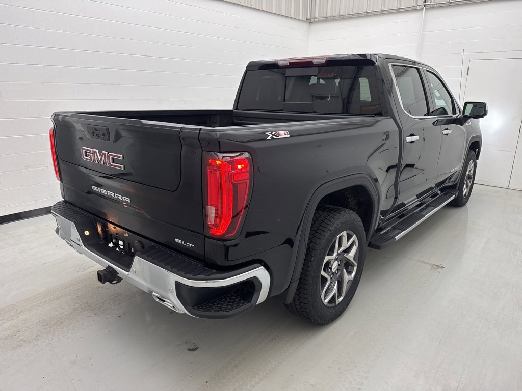 New 2026 GMC Sierra 1500 SLT image 8
