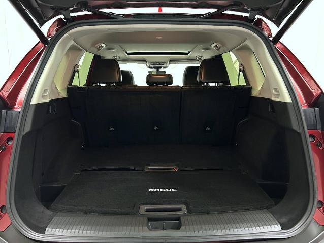 Certified 2023 Nissan Rogue Platinum FWD image 21