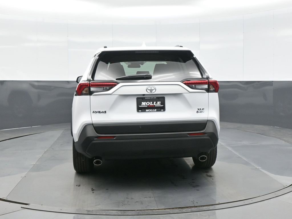 Used 2025 Toyota RAV4 XLE image 6