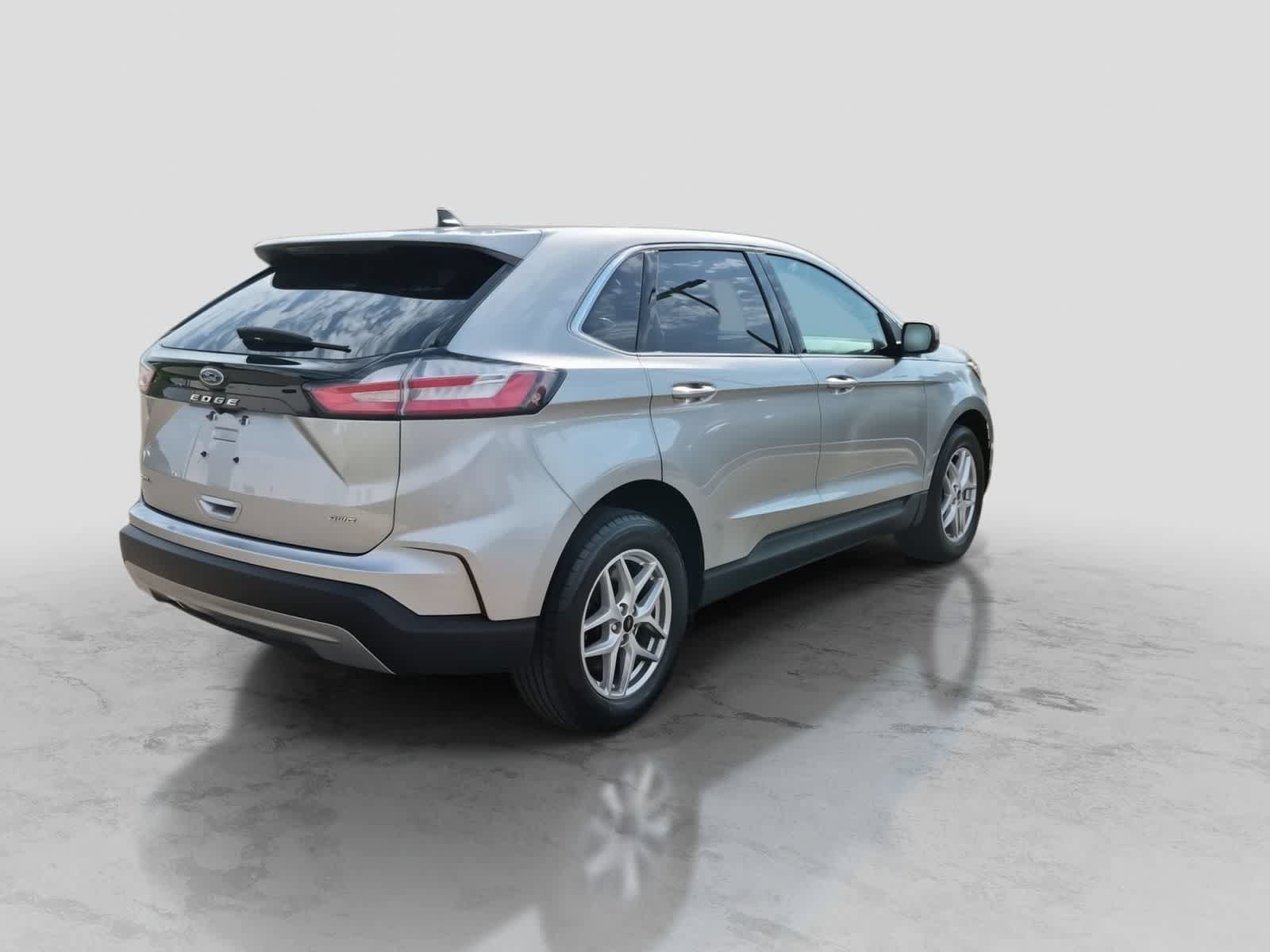 Used 2023 Ford Edge SEL w/ Convenience Package AWD/4WD image 8