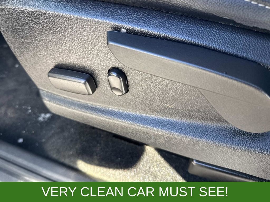 Used 2018 Chevrolet Colorado Z71 image 18