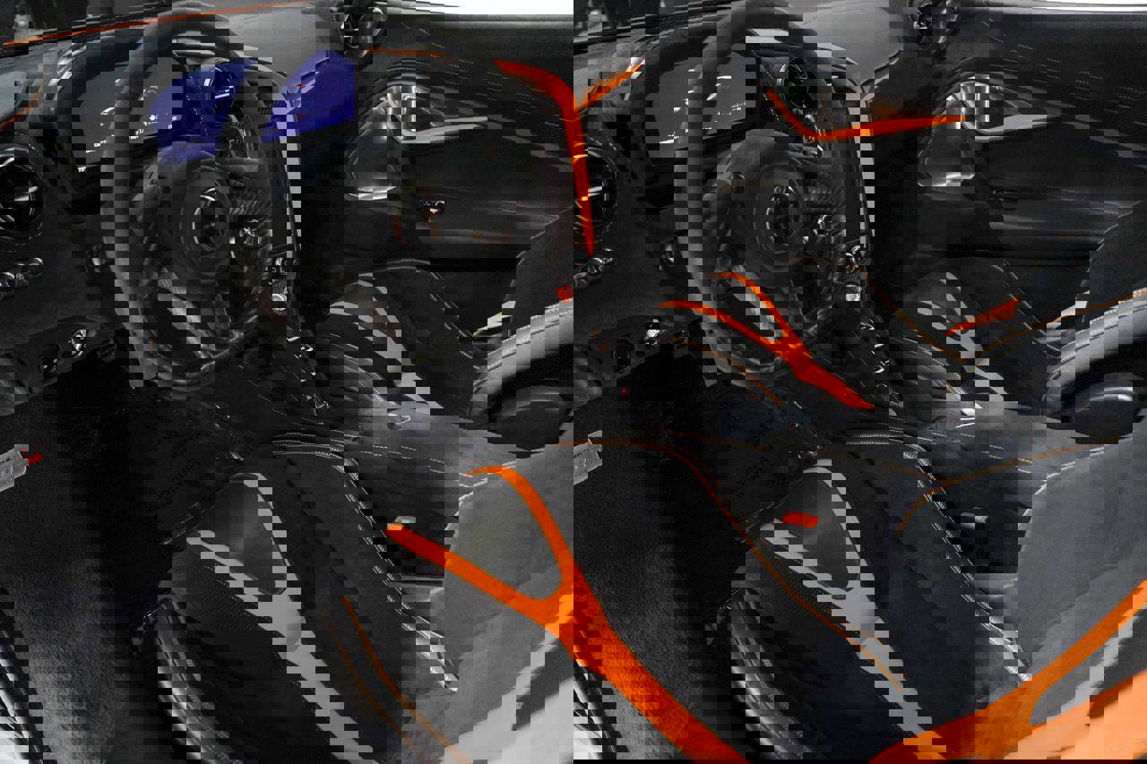 Used 2018 McLaren 720S Performance image 2