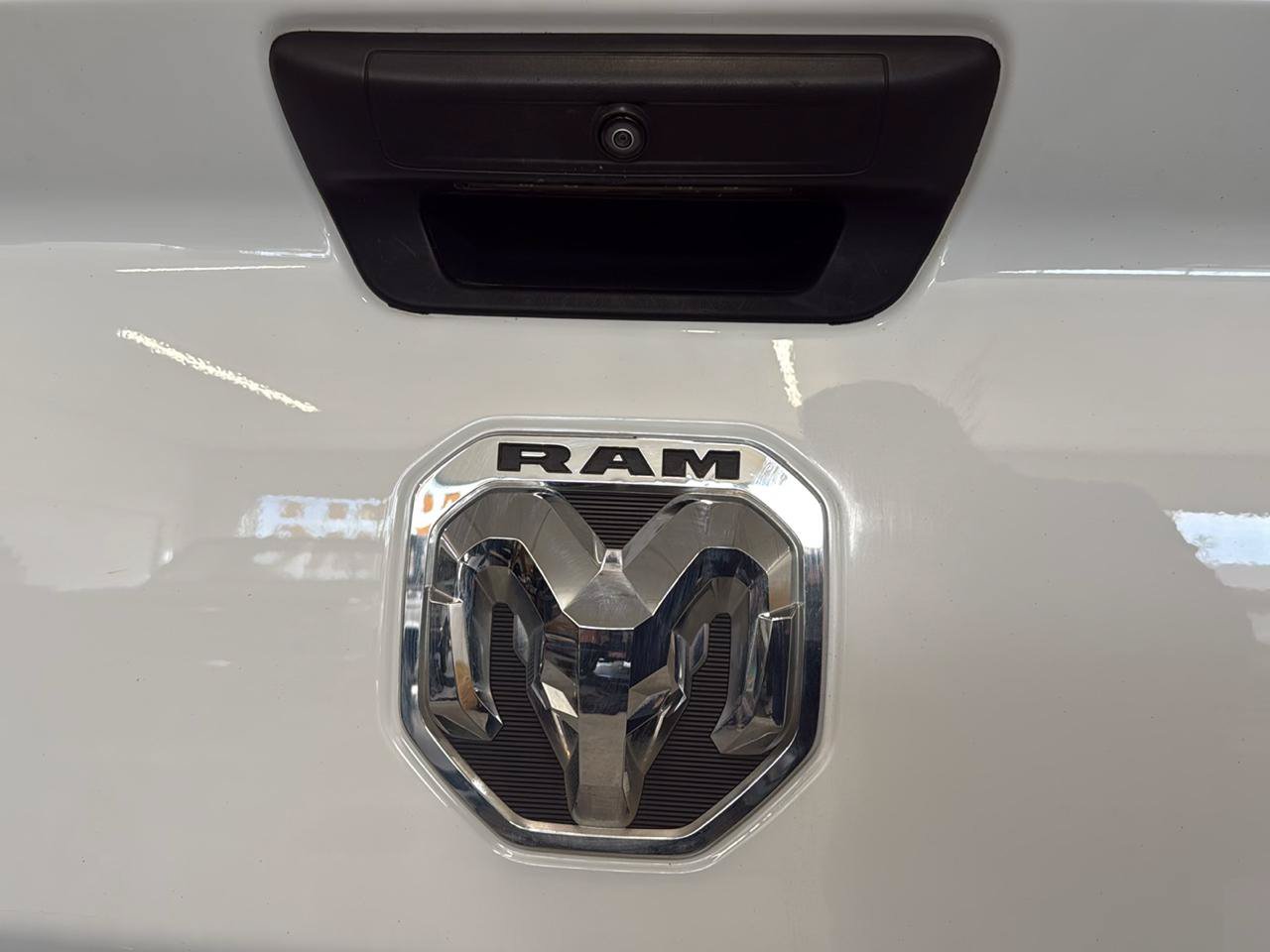 Used 2024 RAM 2500 Big Horn w/ Off Road Package AWD/4WD image 89