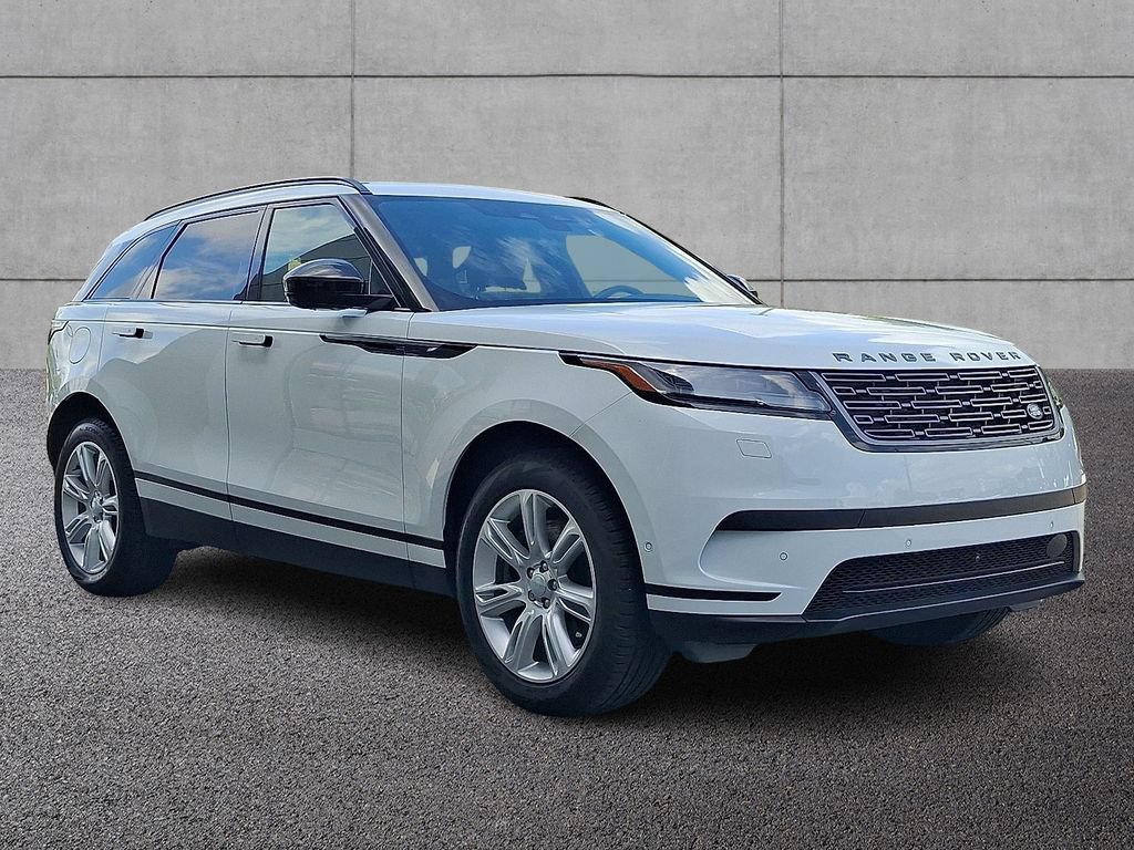 Certified 2026 Land Rover Range Rover Velar Dynamic SE AWD/4WD image 3