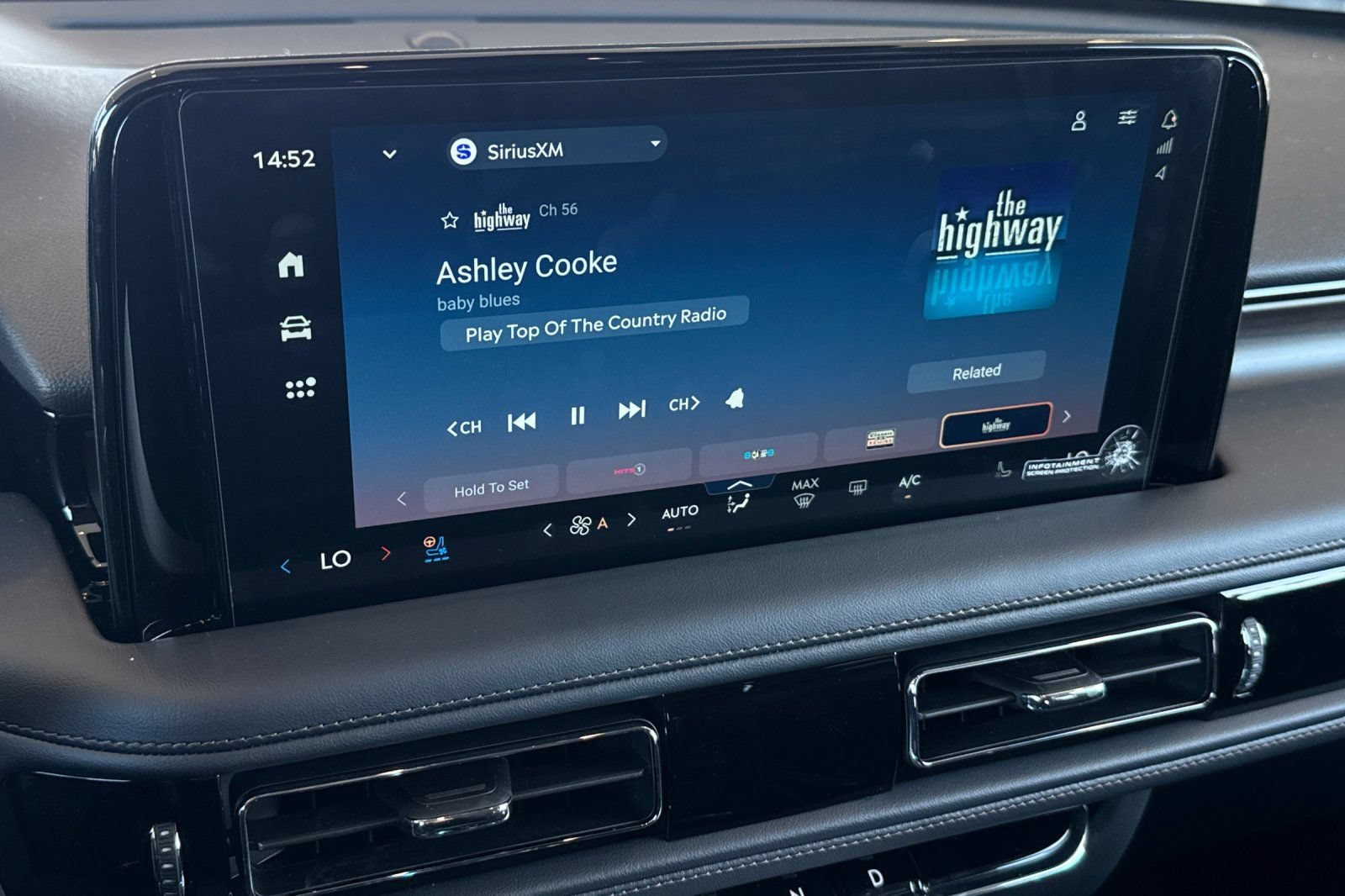New 2026 Lincoln Aviator Reserve AWD/4WD image 17