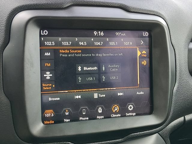 Used 2023 Jeep Renegade Trailhawk AWD/4WD image 18