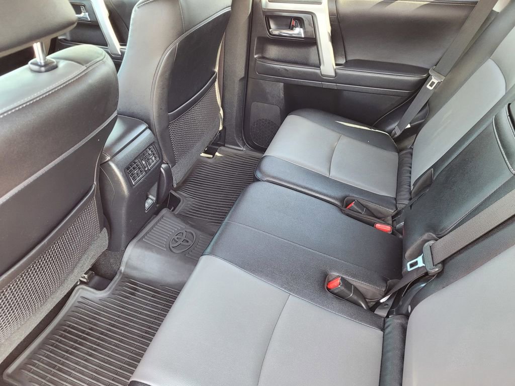 Used 2022 Toyota 4Runner SR5 Premium w/ Moonroof Package image 9