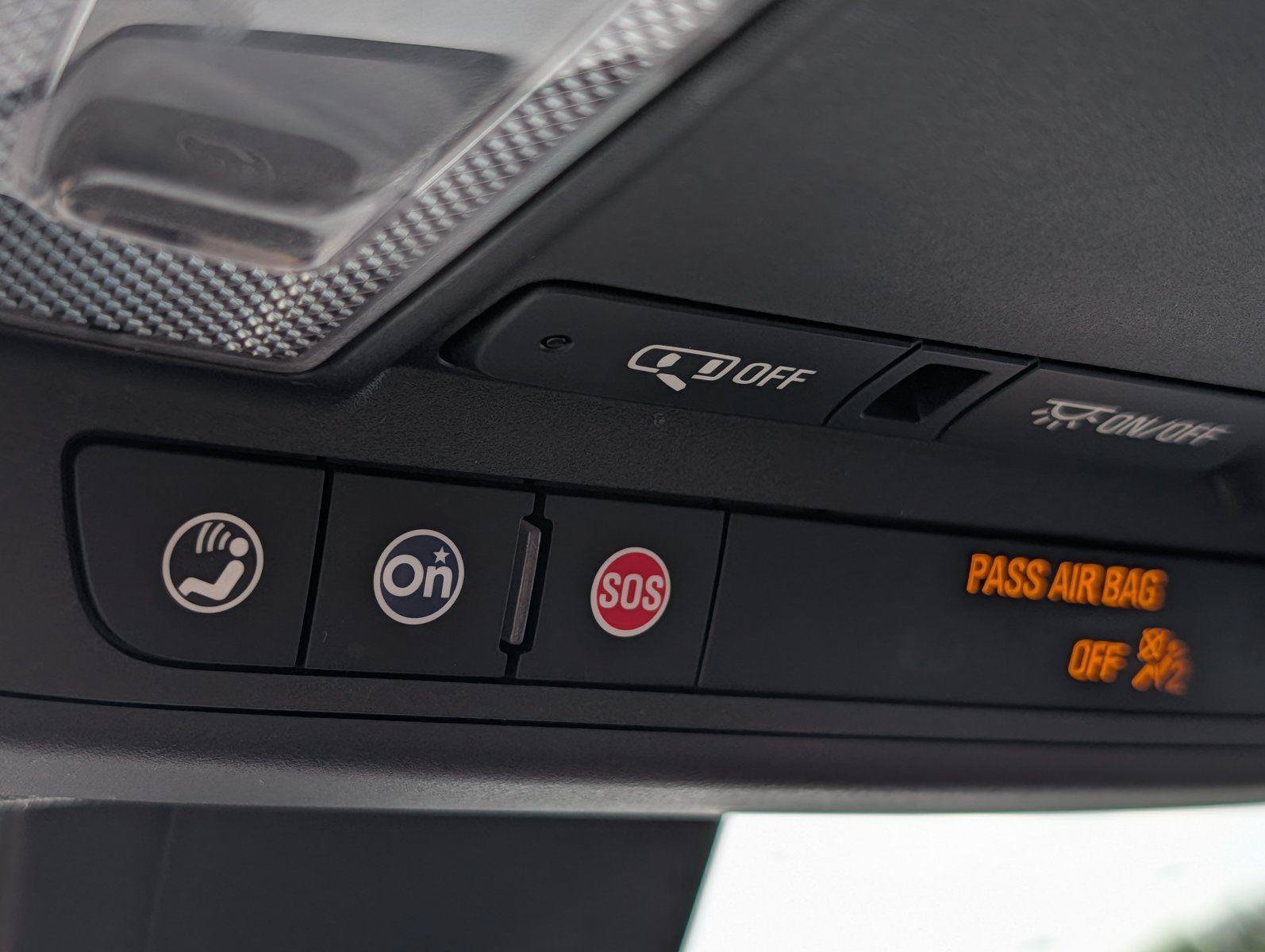 Used 2022 Chevrolet Equinox RS w/ RS Leather Package FWD image 27