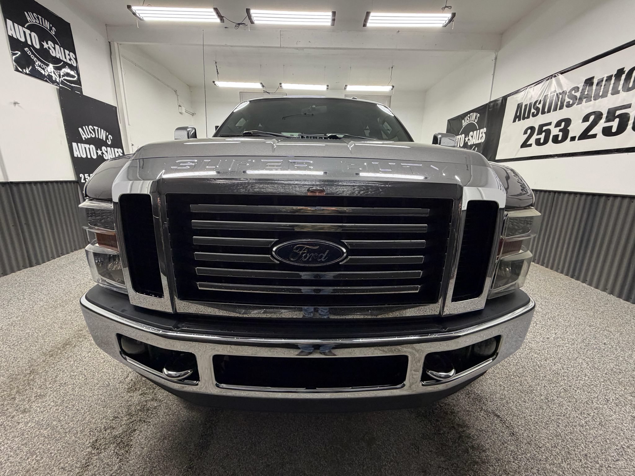 Used 2009 Ford F350 Lariat AWD/4WD image 5