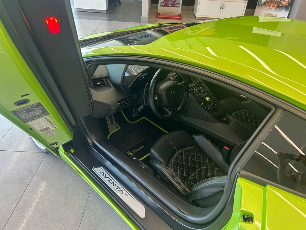 Used 2014 Lamborghini Aventador LP 700-4 AWD/4WD image 14