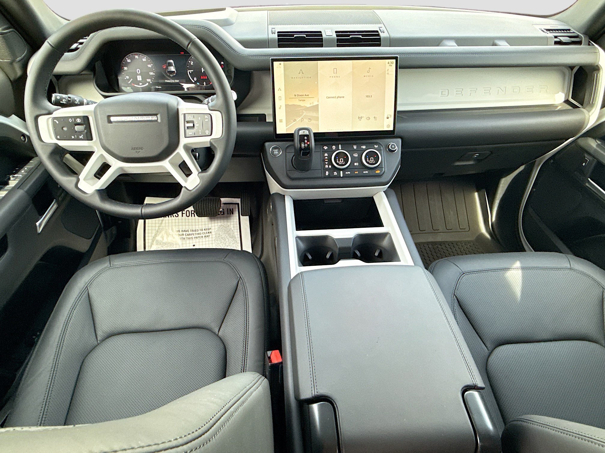 New 2026 Land Rover Defender 110 X-Dynamic SE AWD/4WD image 16