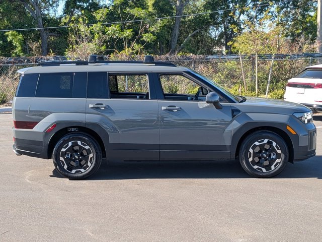 Used 2025 Hyundai Santa Fe SEL image 4