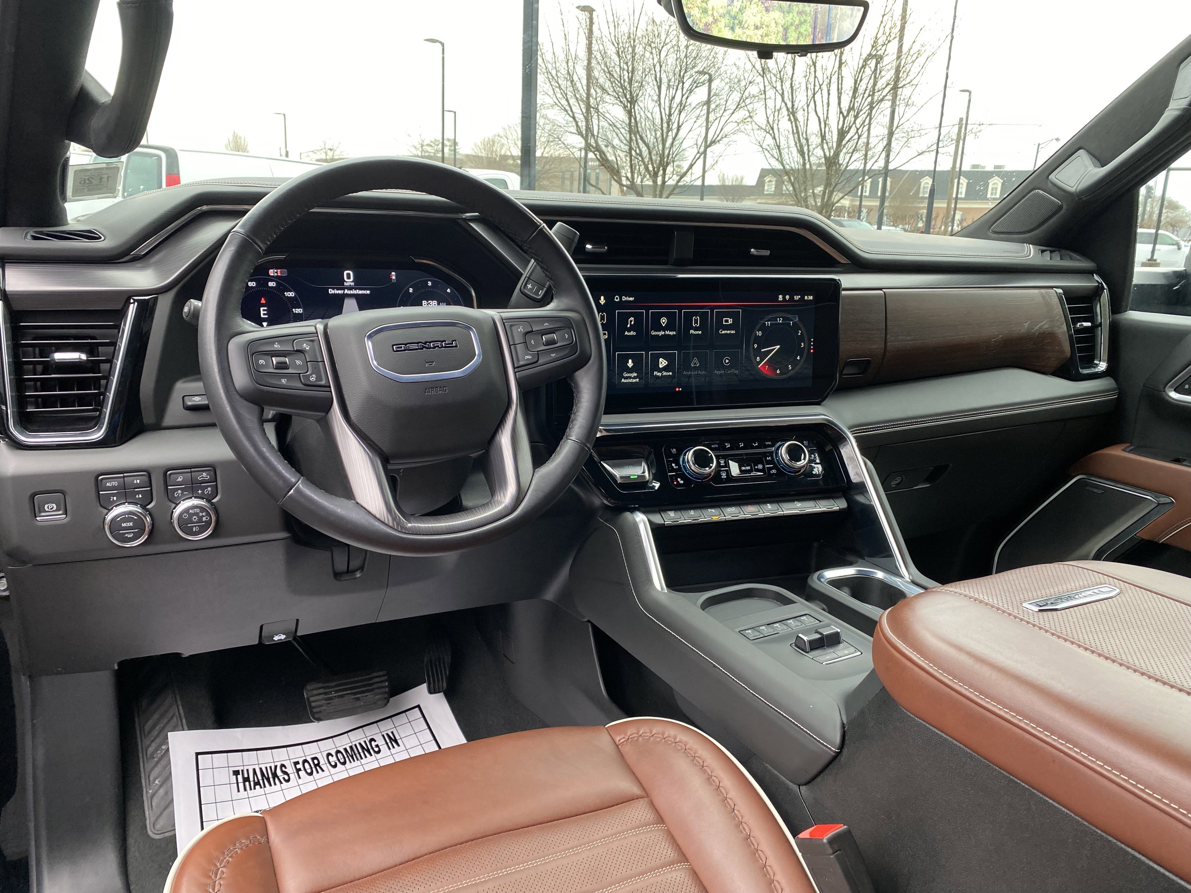 Used 2025 GMC Sierra 2500 Denali Ultimate w/ Snow Plow Prep/Camper Package image 38