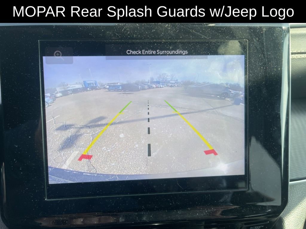 Used 2023 Jeep Grand Cherokee Altitude image 15