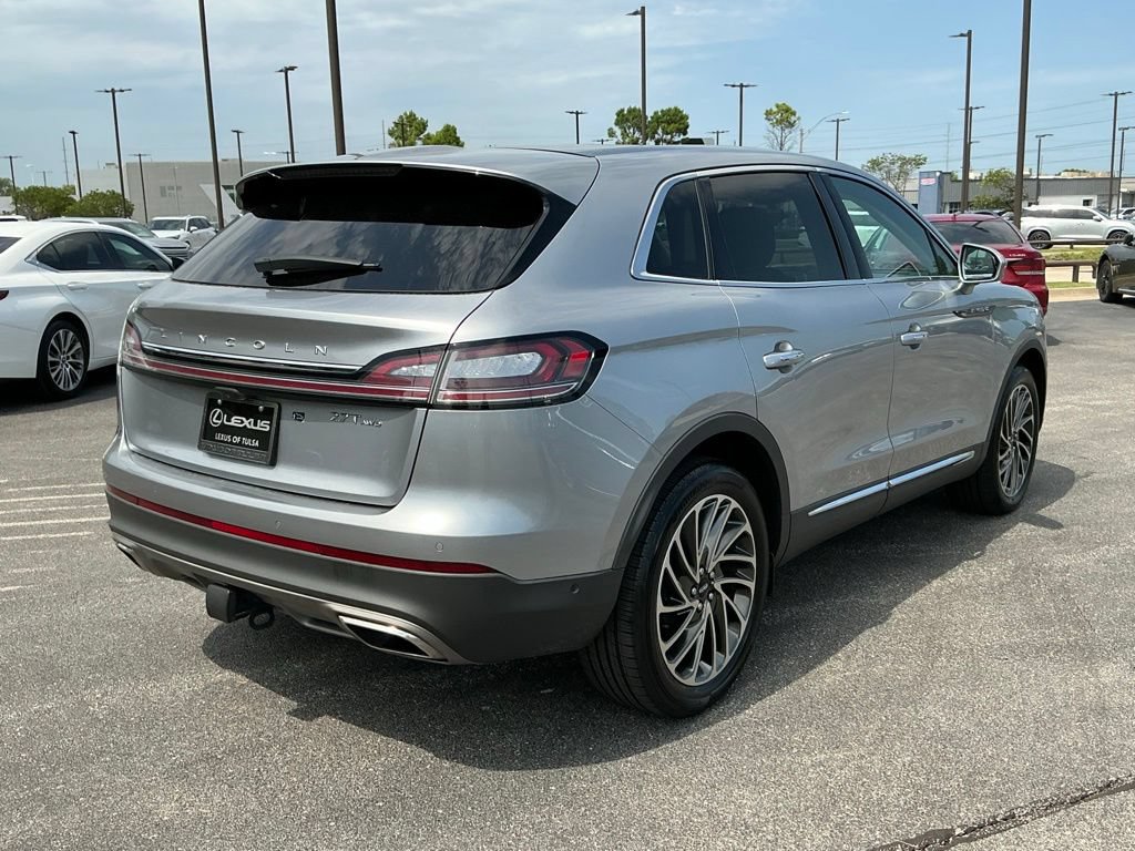 Used 2020 Lincoln Nautilus Reserve w/ Equipment Group 201A AWD/4WD image 3