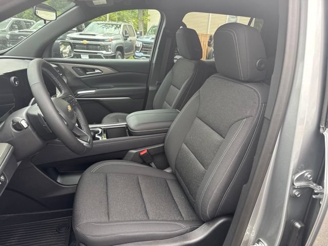 New 2026 Chevrolet Traverse LT w/ LPO, Floor Liner Package AWD/4WD image 10
