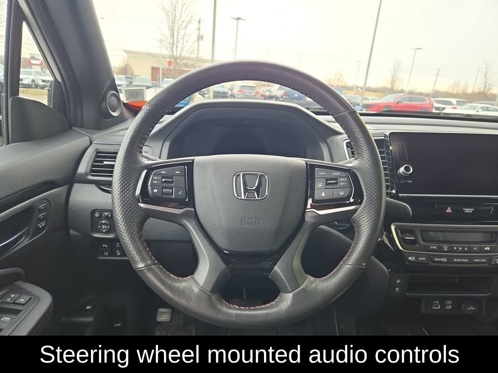 Certified 2025 Honda Ridgeline Black Edition image 15