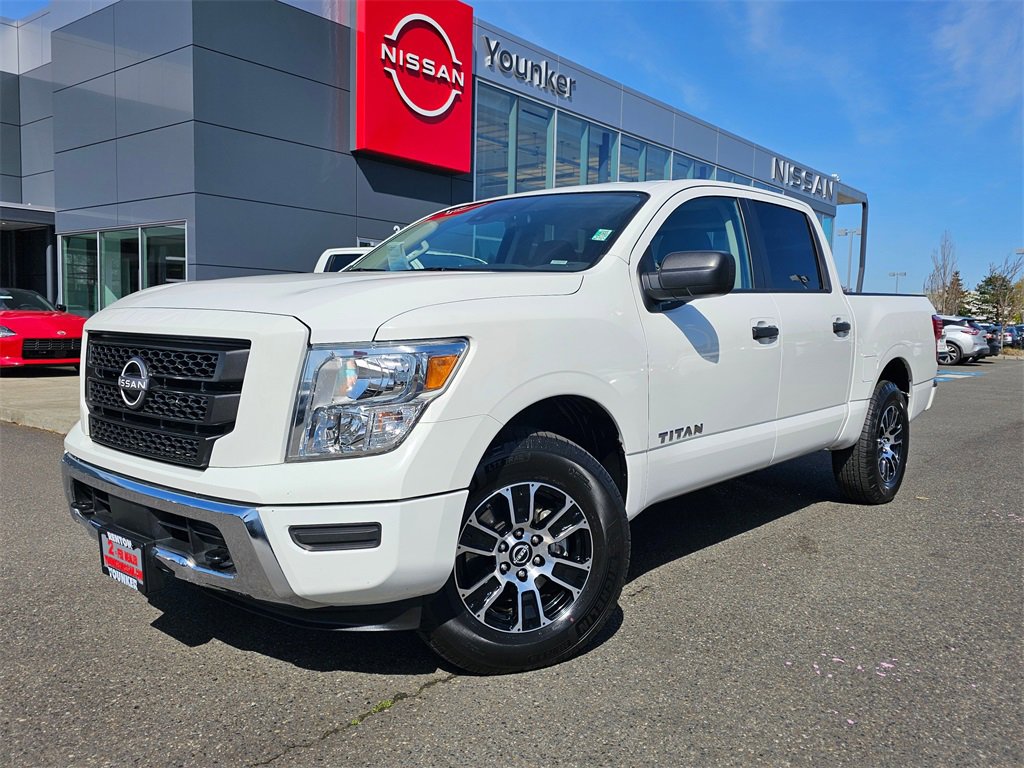 Certified 2023 Nissan Titan SV