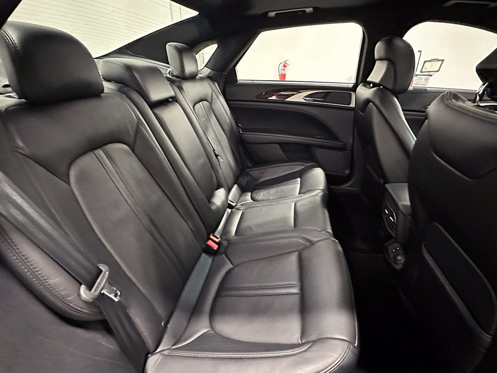 Used 2017 Lincoln MKZ Reserve w/ Technology Package FWD image 23