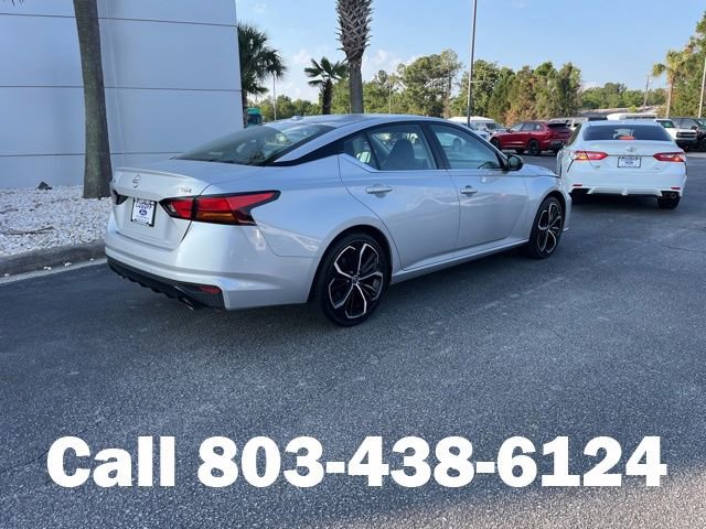 Used 2024 Nissan Altima 2.5 SR FWD image 3
