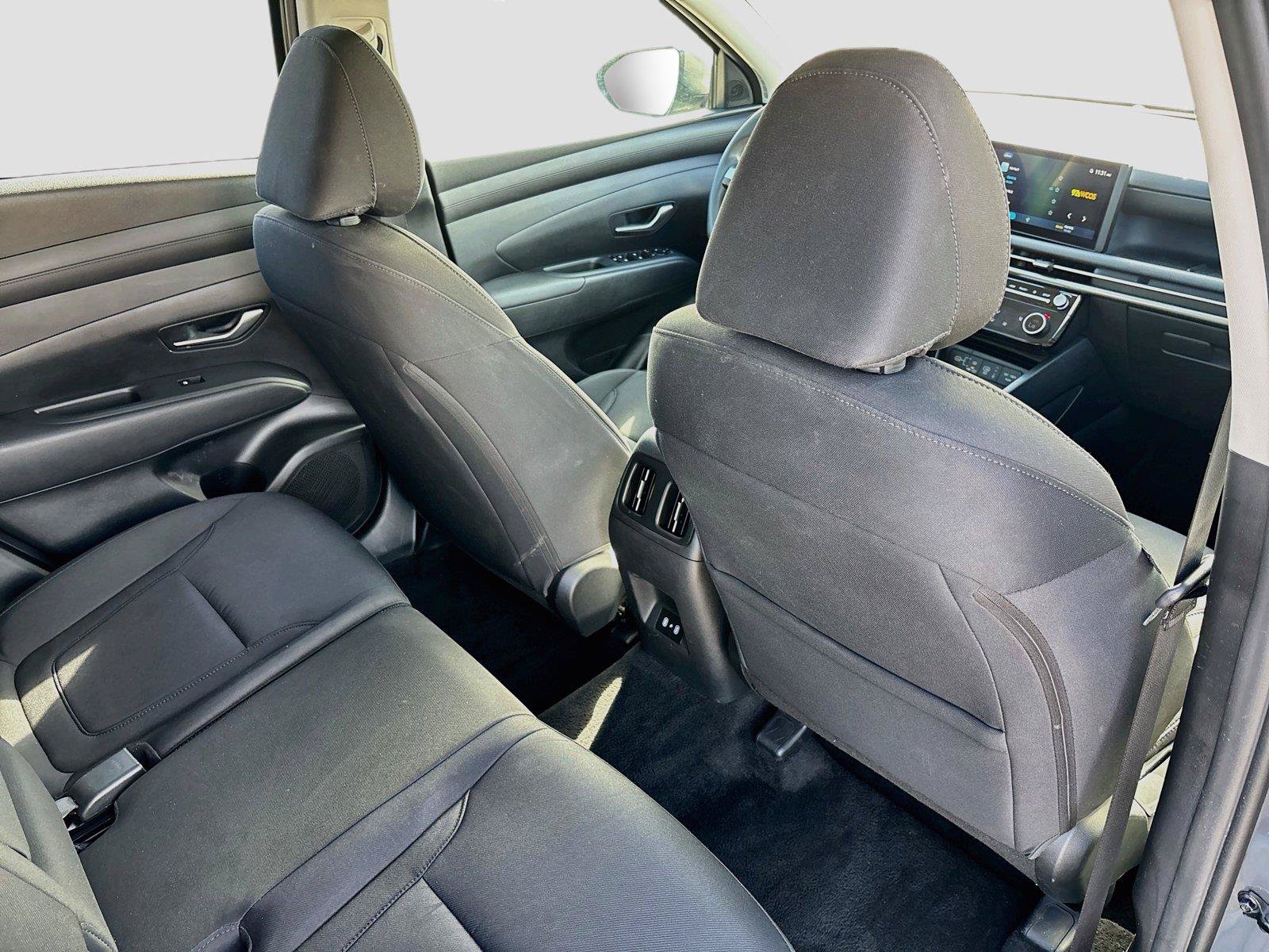 Certified 2025 Hyundai Tucson SEL AWD/4WD image 33