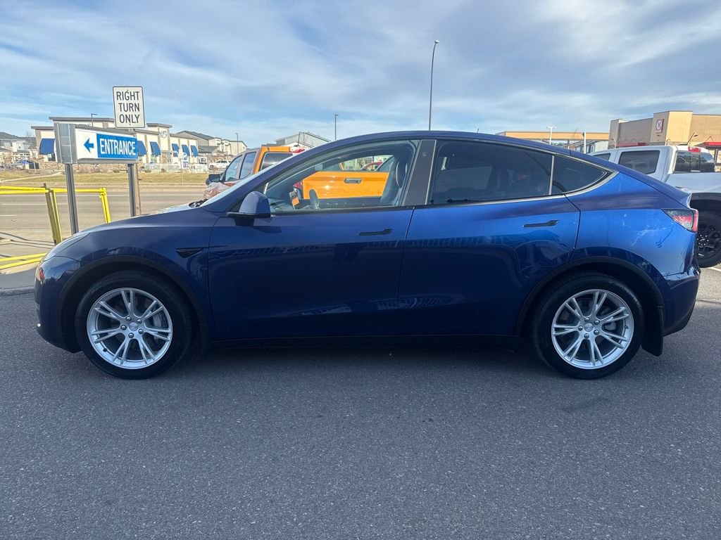 Used 2021 Tesla Model Y Long Range image 5