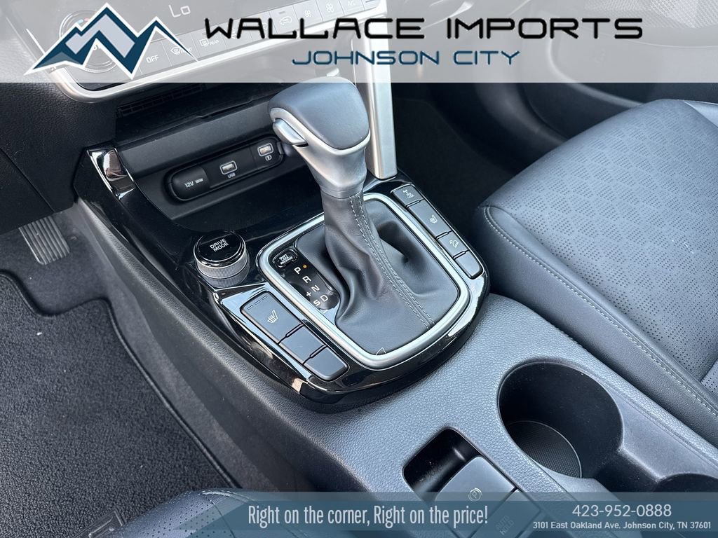 Used 2023 Kia Seltos SX image 16