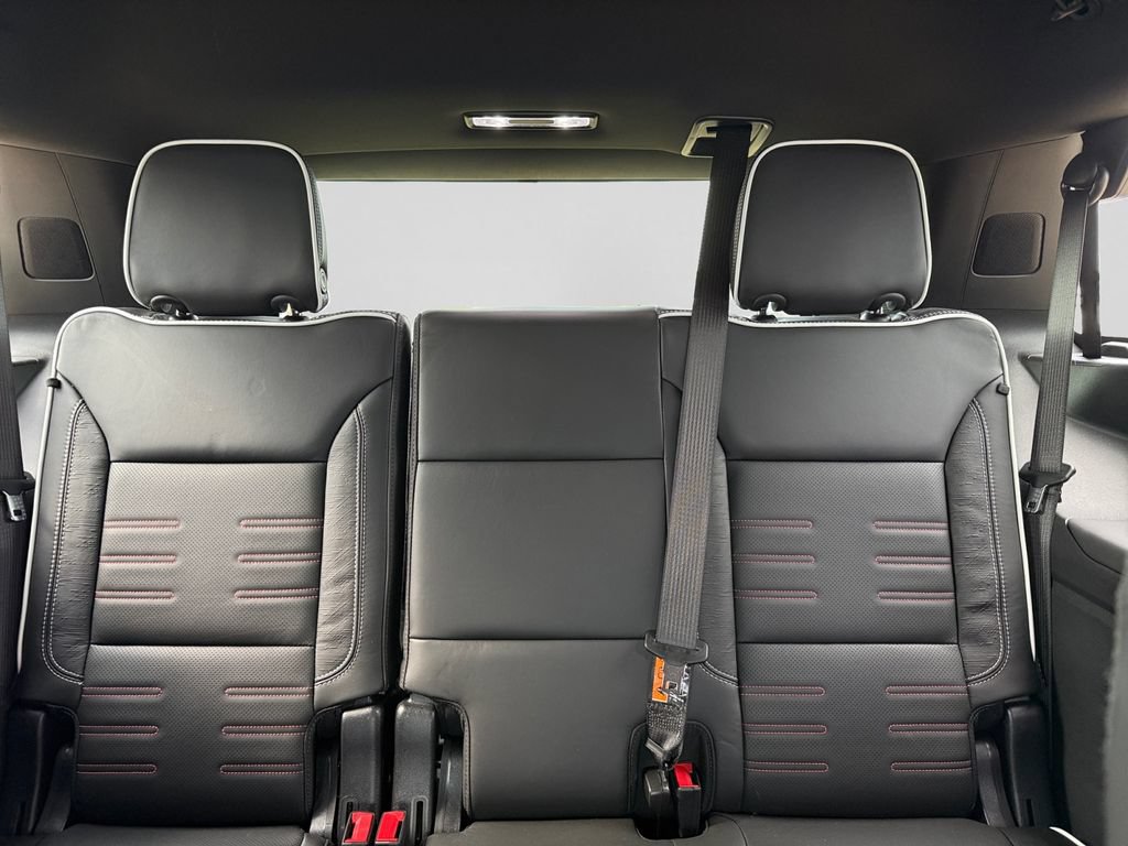 Used 2026 GMC Yukon AT4 Ultimate AWD/4WD image 41