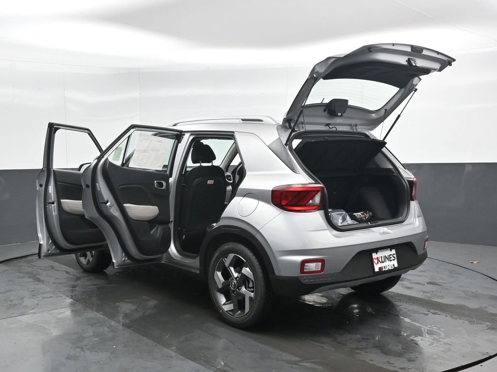 New 2026 Hyundai Venue SEL FWD image 50