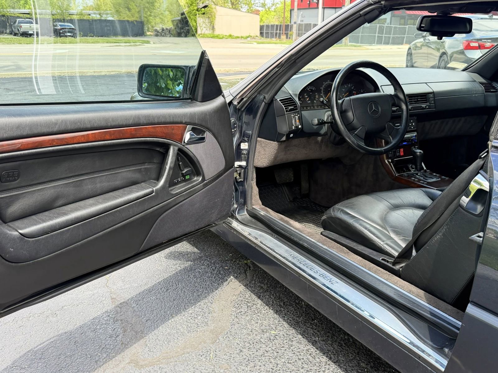 Used 1996 Mercedes-Benz SL 500 image 12