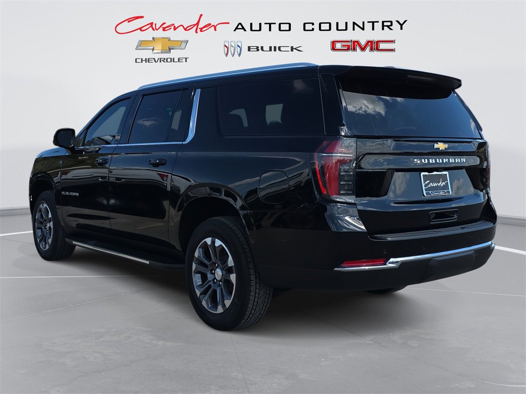 New 2026 Chevrolet Suburban LS image 6