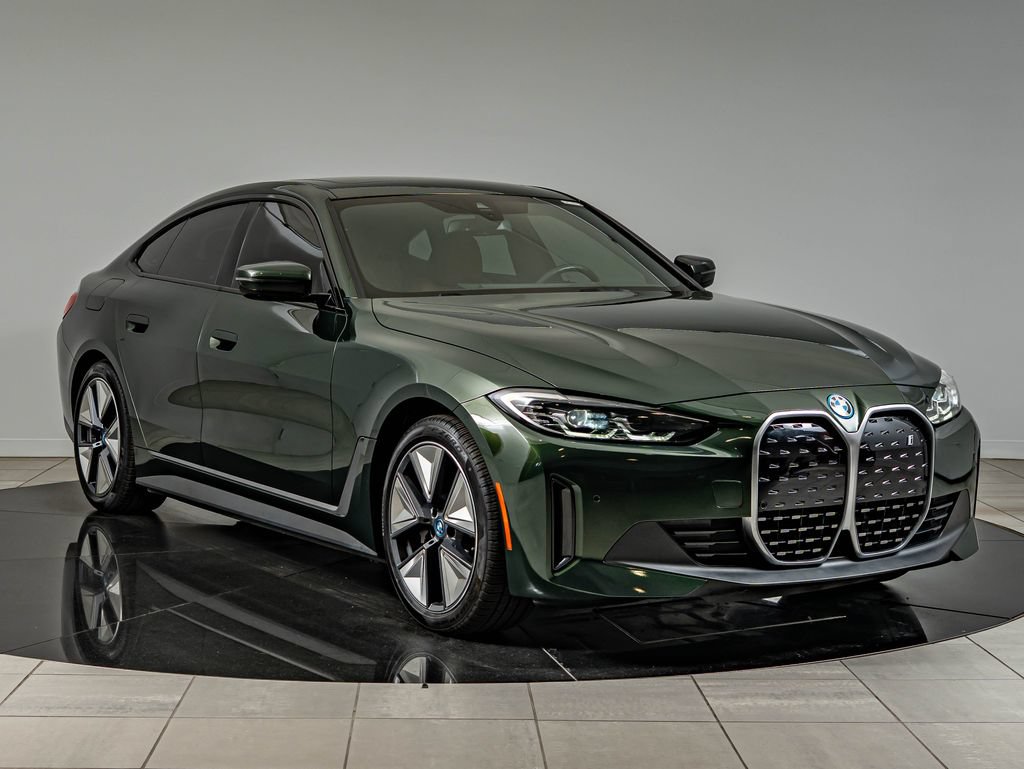 Used 2023 BMW i4 eDrive35 w/ Premium Package RWD image 3