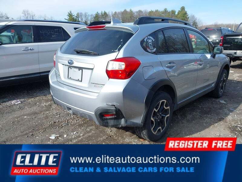 Used 2016 Subaru Crosstrek 2.0i Limited image 8