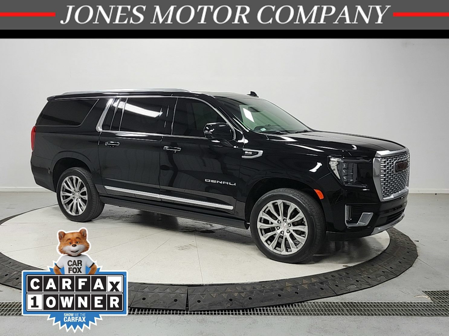 Used 2021 GMC Yukon XL Denali AWD/4WD image 1