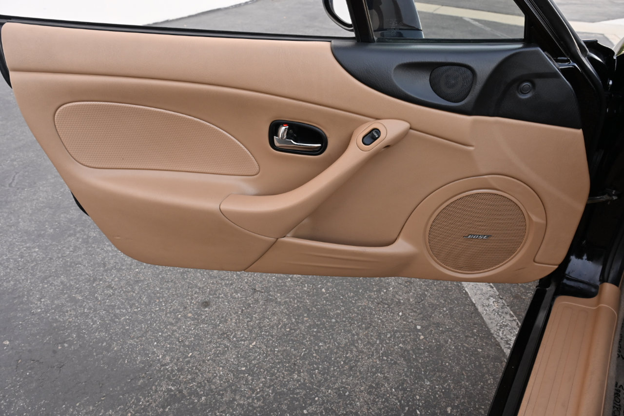Used 2001 MAZDA MX-5 Miata LS RWD image 27