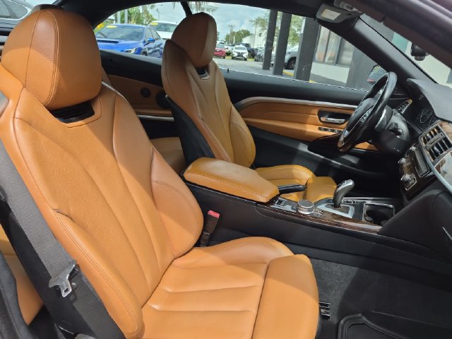 Used 2020 BMW 430i Convertible w/ Executive Package RWD image 27