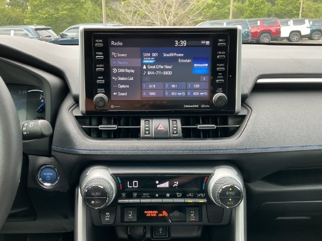 Used 2021 Toyota RAV4 XSE w/ XSE Grade Weather Package AWD/4WD image 18