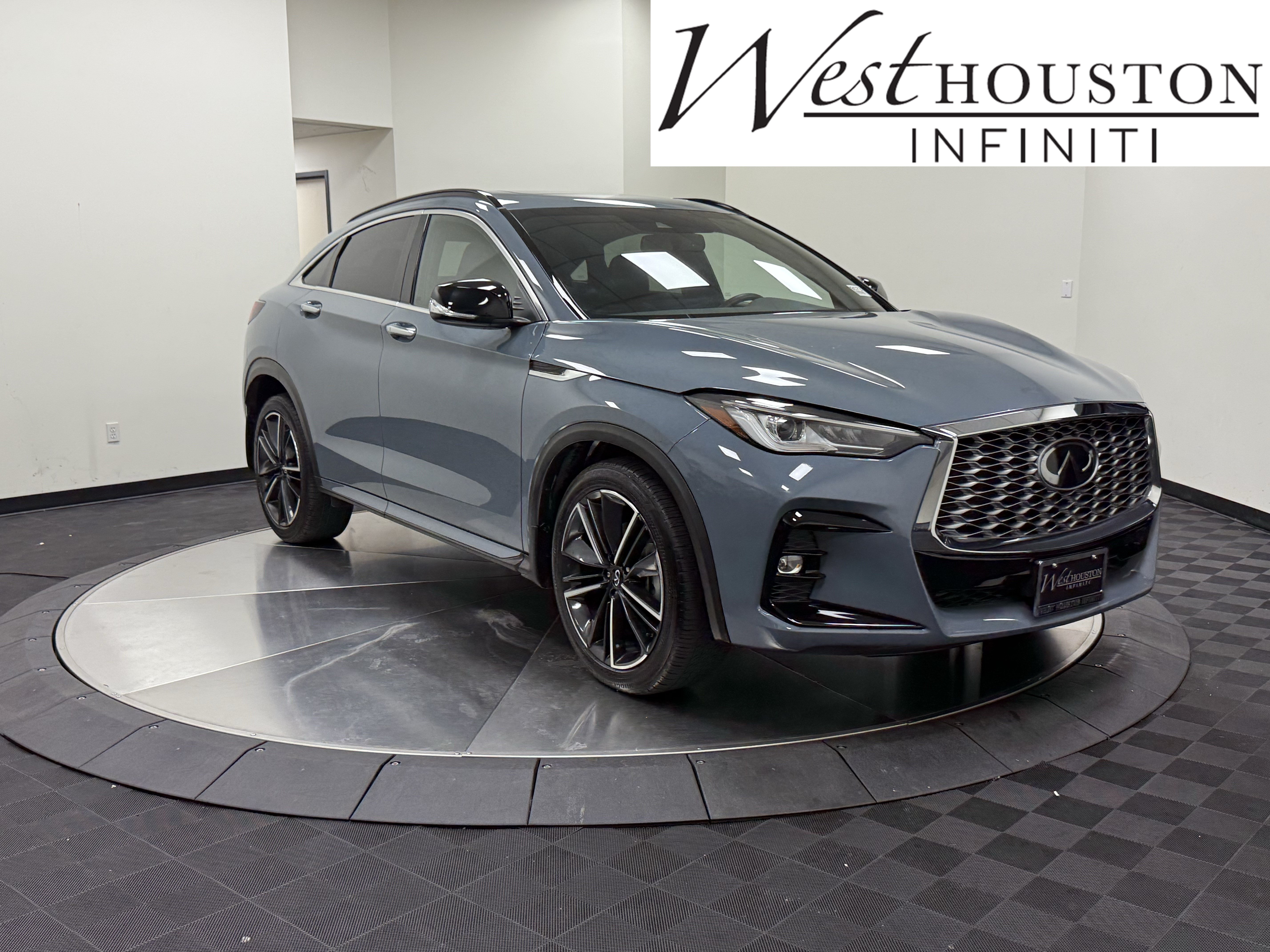 Certified 2023 INFINITI QX55 Luxe w/ Cargo Package AWD/4WD image 1